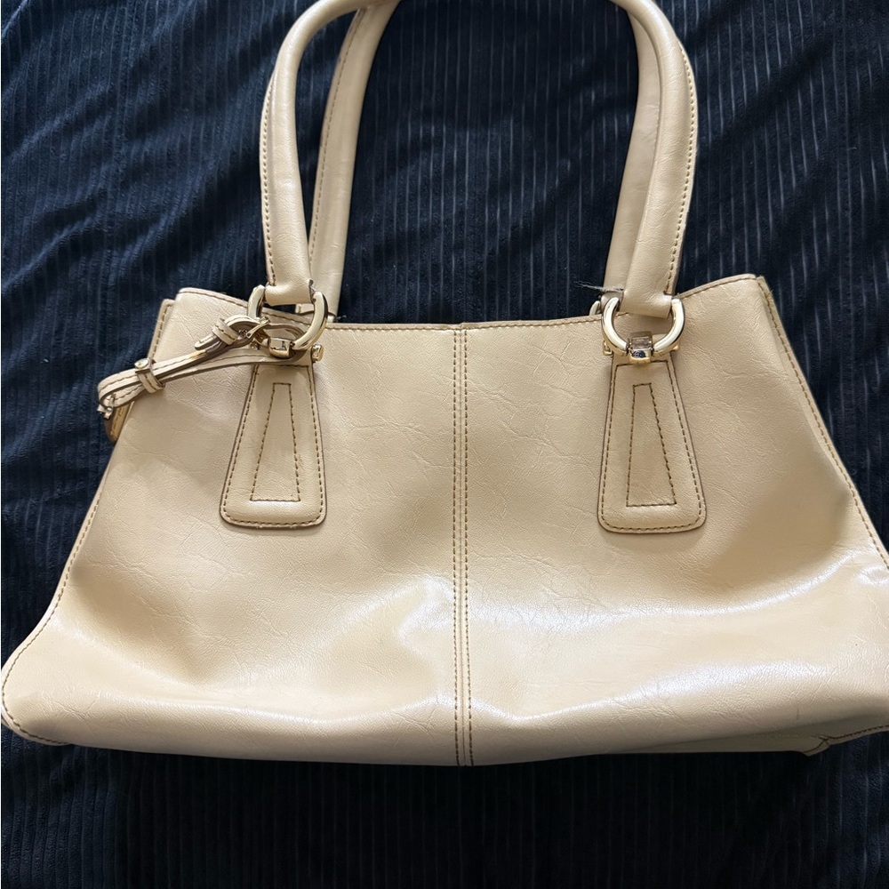 Liz Claiborne Vintage Leather Beige Shoulder Bag